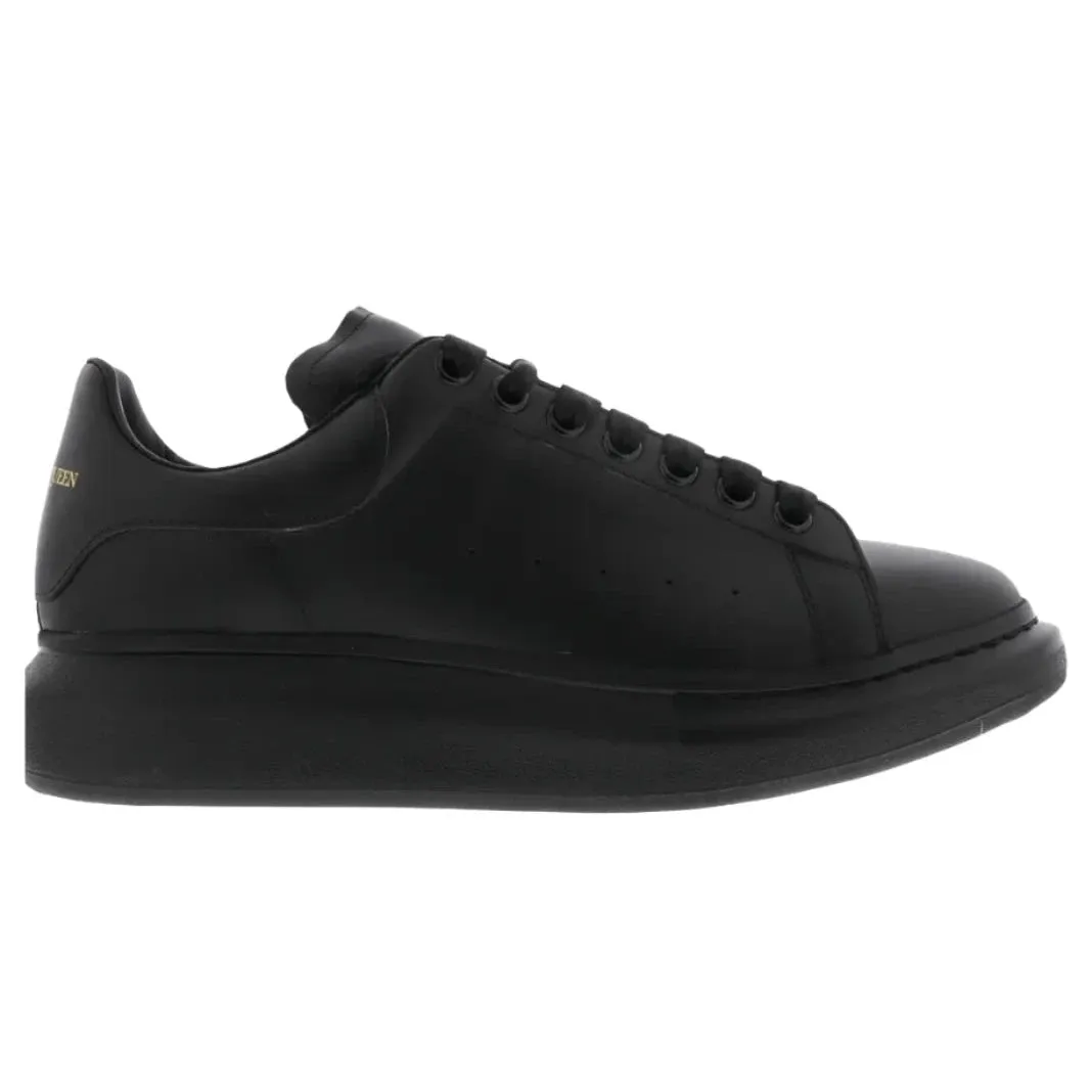 Alexander Mcqueen Oversized In Black