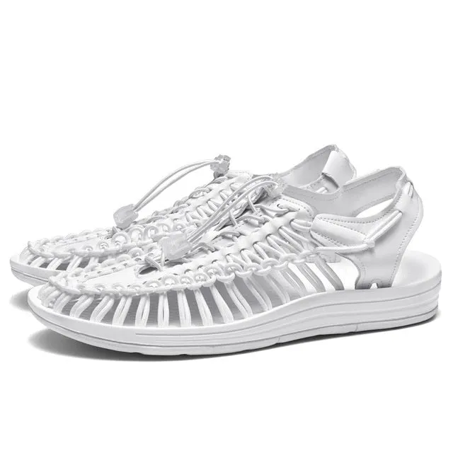 Retro Lightweight Men’s Sandals – Summer Beach Anti-Slip Woven Shoes for Men & Women