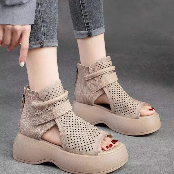 Women's Retro High-Top Sandals with Thick Platform Soles 74230229C